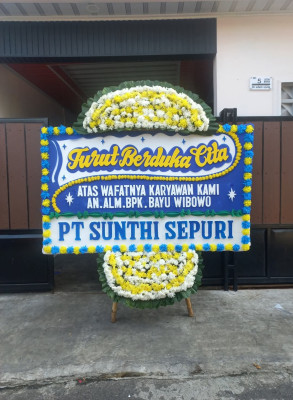Papan Bunga Duka di Kamasan