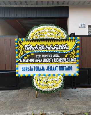 Papan Bunga Duka di Kamasan